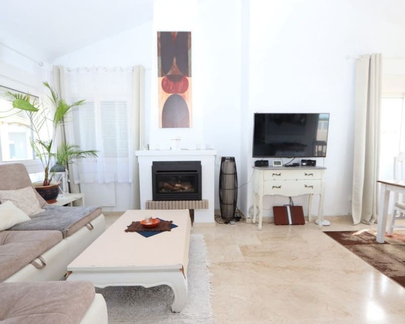 3 soverom Villa til salgs i Villamartin med svømmebasseng garasje - € 349 990 (Ref: 10023094)