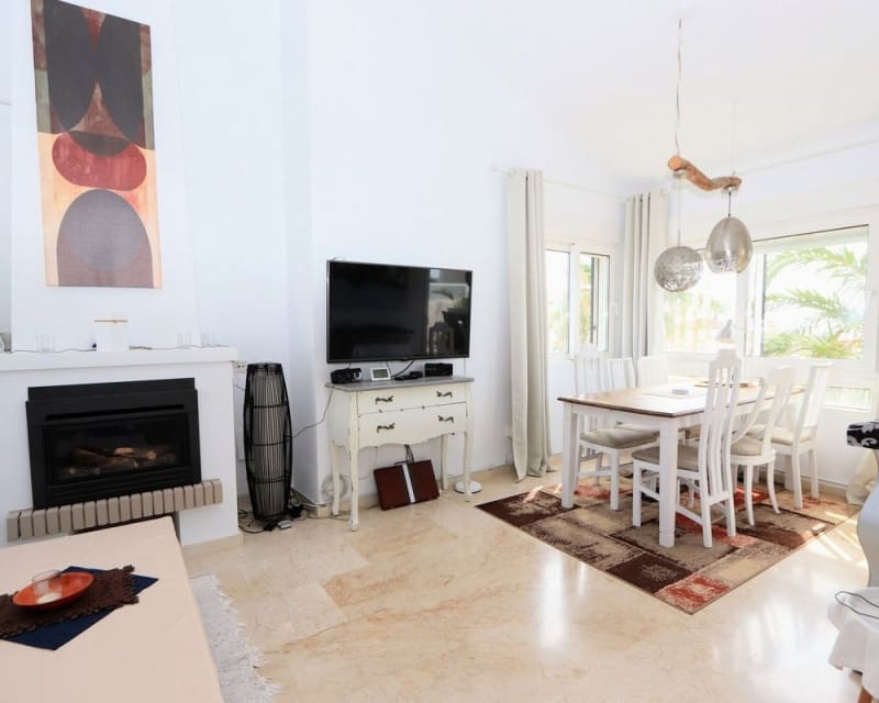 3 soverom Villa til salgs i Villamartin med svømmebasseng garasje - € 349 990 (Ref: 10023094)