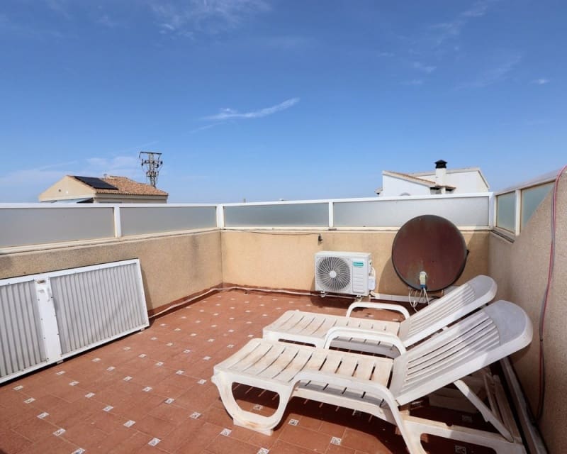 3 soverom Villa til salgs i Villamartin med svømmebasseng garasje - € 349 990 (Ref: 10023094)