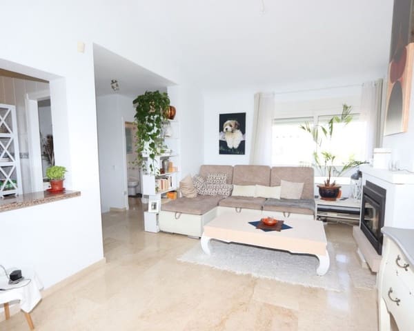 3 soverom Villa til salgs i Villamartin, Orihuela med svømmebasseng garasje - € 349 990 (Ref: 10023094)