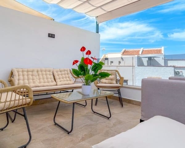 3 soverom Villa til salgs i Avenida Habaneras - Curva de Palangre, Torrevieja med svømmebasseng - € 539 000 (Ref: 10023095)