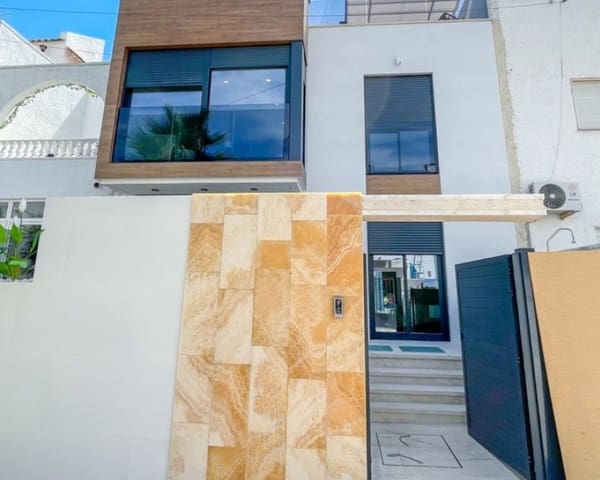 3 soverom Villa til salgs i Avenida Habaneras - Curva de Palangre, Torrevieja med svømmebasseng - € 539 000 (Ref: 10023095)