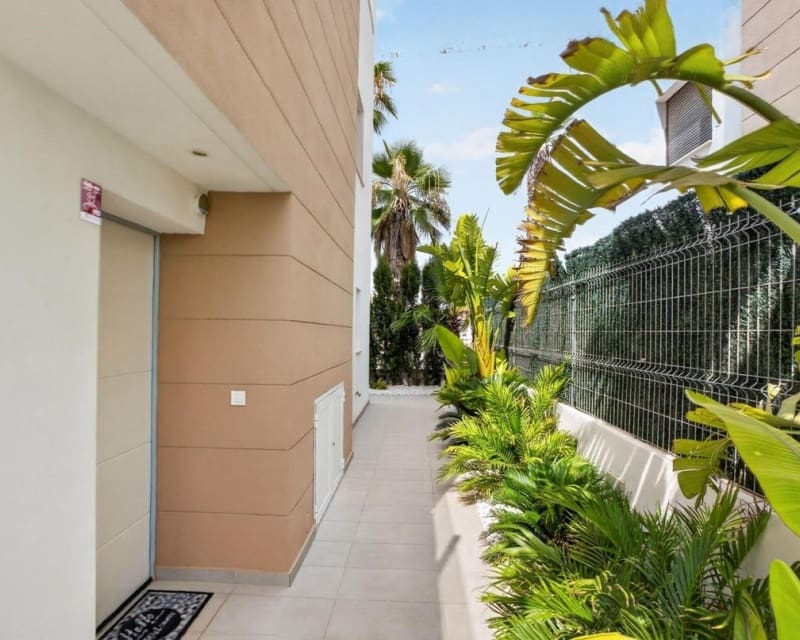 3 chambre Villa/Maison à vendre à Guardamar del Segura avec piscine - 450 000 € (Ref: 10023097)