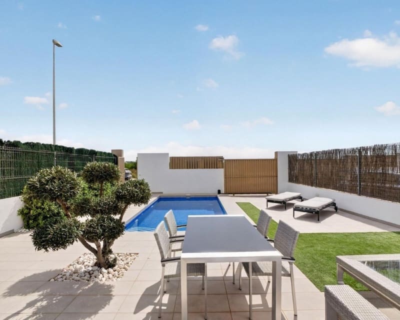 3 chambre Villa/Maison à vendre à Guardamar del Segura avec piscine - 450 000 € (Ref: 10023097)