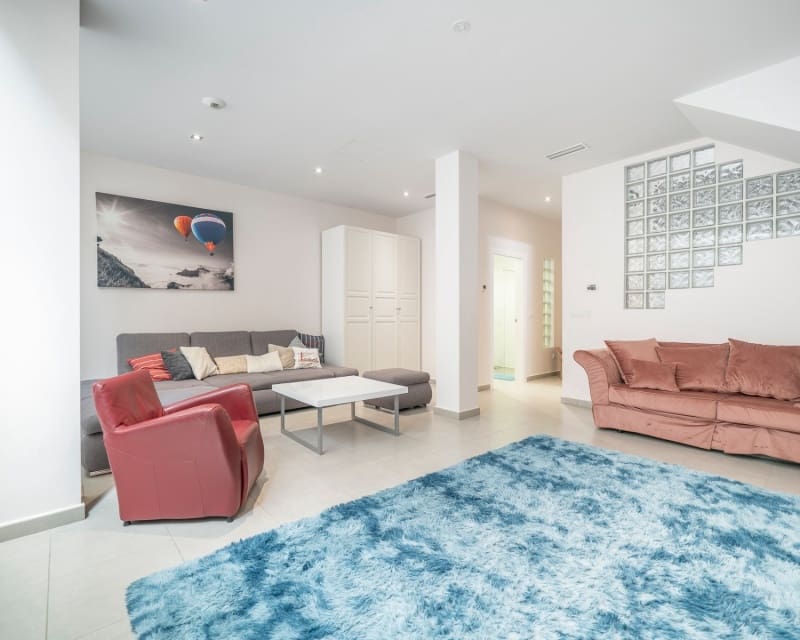 5 soveværelse Villa til salg i Torrevieja med swimmingpool - € 559.000 (Ref: 10044060)