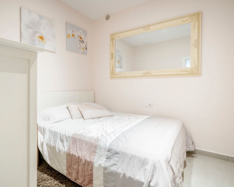 5 soveværelse Villa til salg i Torrevieja med swimmingpool - € 559.000 (Ref: 10044060)