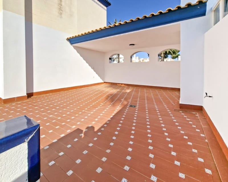 2 slaapkamer Huis te koop in Villamartin met zwembad - € 215.000 (Ref: 10044062)