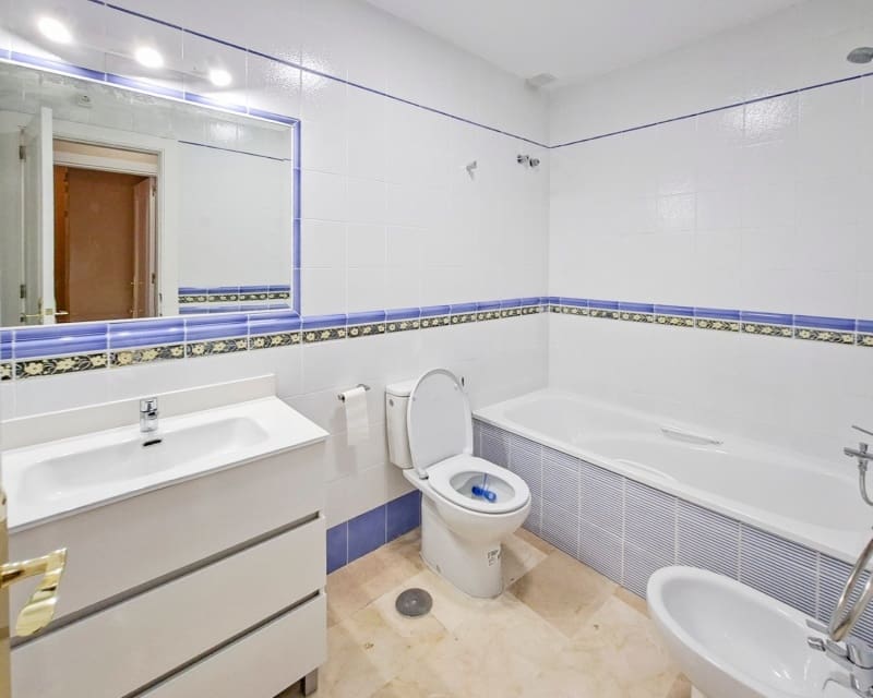 2 slaapkamer Huis te koop in Villamartin met zwembad - € 215.000 (Ref: 10044062)