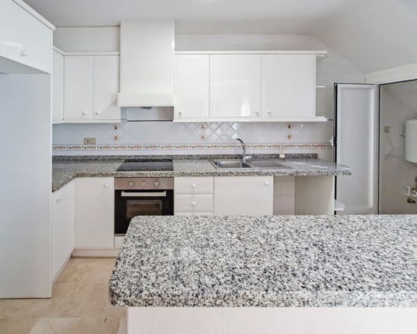 2 slaapkamer Huis te koop in Villamartin, Orihuela met zwembad - € 215.000 (Ref: 10044062)