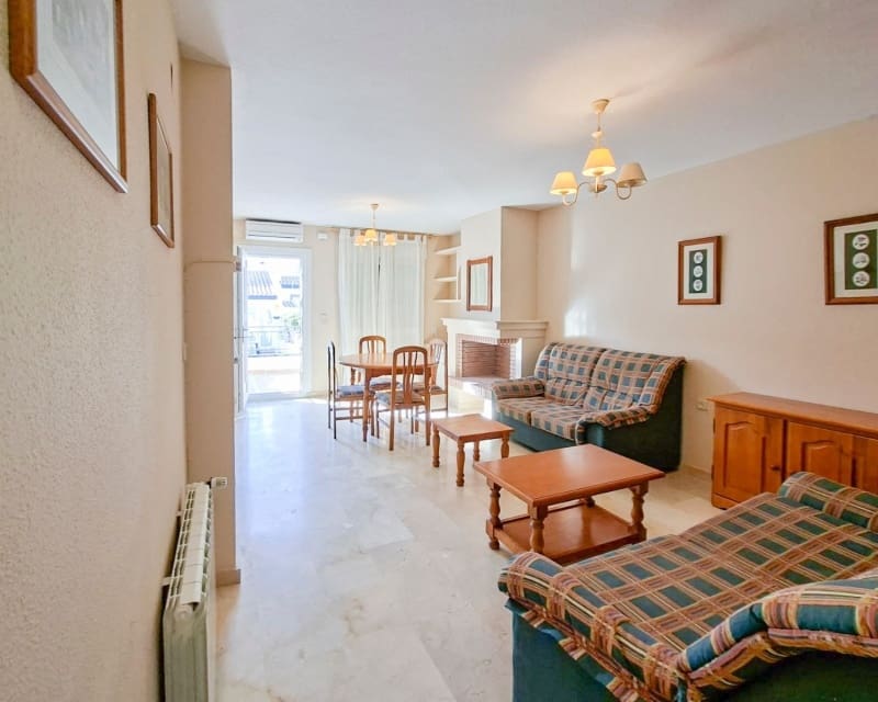 2 slaapkamer Huis te koop in Villamartin met zwembad - € 215.000 (Ref: 10044062)
