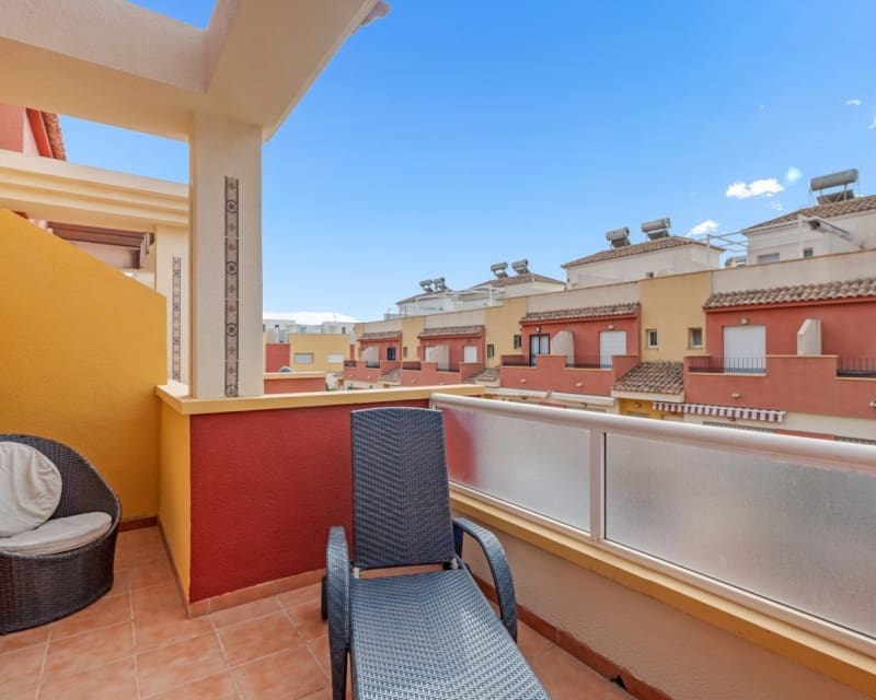3 bedroom Townhouse for sale in Villamartin with pool - € 345,000 (Ref: 10044065)