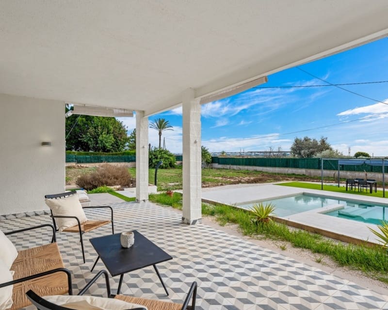 3 Zimmer Finca/Landgut zu verkaufen in Elche / Elx mit Pool - 370.000 € (Ref: 10044066)