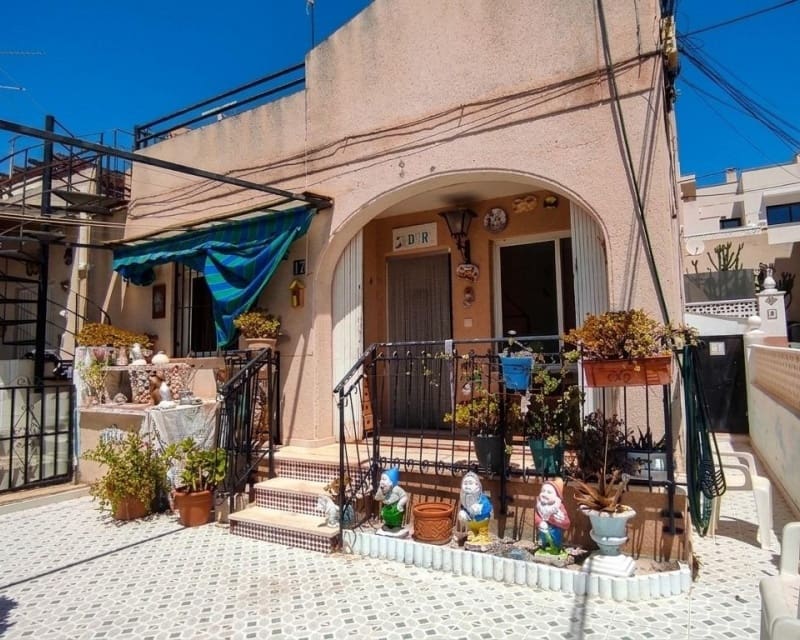 2 slaapkamer Bungalow te koop in Los Balcones met zwembad - € 130.000 (Ref: 10044069)