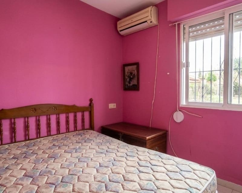 2 slaapkamer Bungalow te koop in Los Balcones met zwembad - € 130.000 (Ref: 10044069)