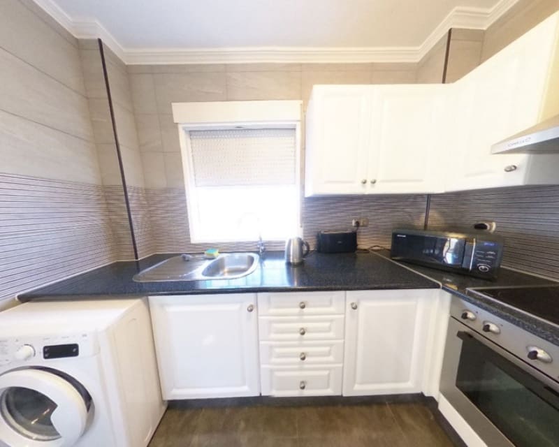 5 quarto Moradia para venda em Playa Flamenca com piscina - 359 995 € (Ref: 10044070)