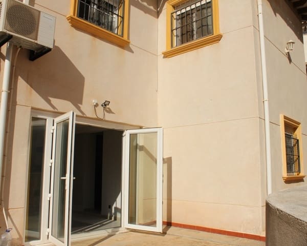 5 quarto Moradia para venda em Playa Flamenca, Orihuela com piscina - 359 995 € (Ref: 10044070)