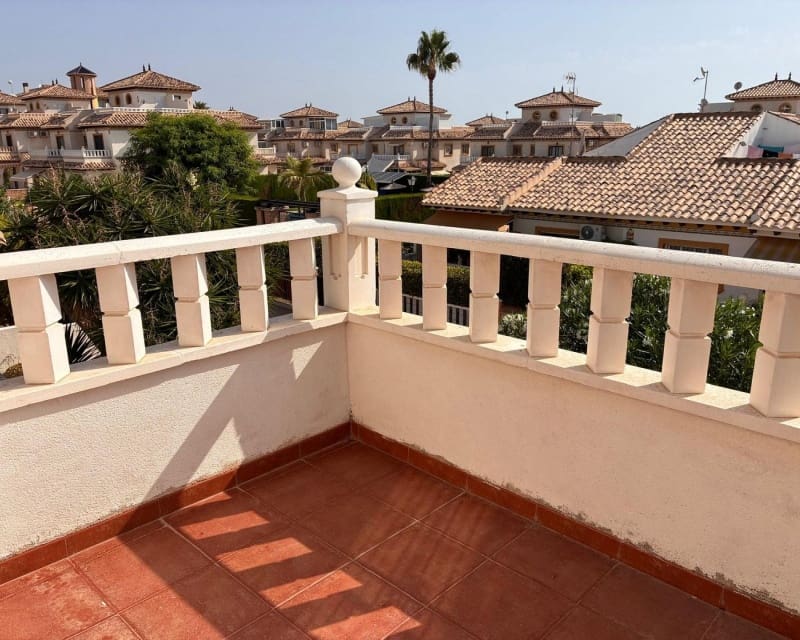 2 chambre Villa/Maison à vendre à Cabo Roig avec piscine garage - 269 000 € (Ref: 10044071)