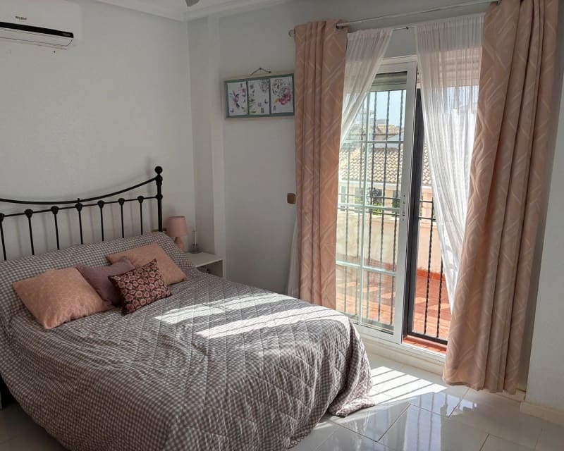 2 chambre Villa/Maison à vendre à Cabo Roig avec piscine garage - 269 000 € (Ref: 10044071)