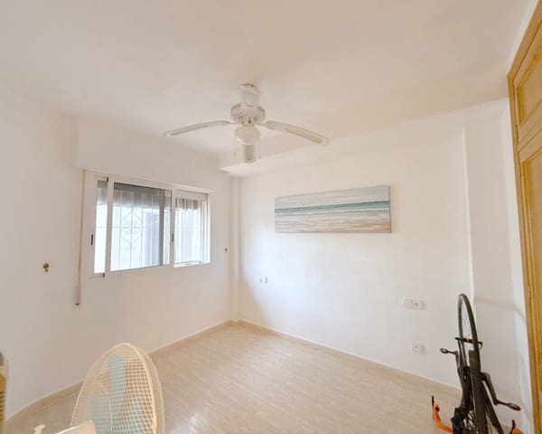 1 Zimmer Apartment zu verkaufen in Cabo Roig, Orihuela mit Pool - 149.950 € (Ref: 10044072)