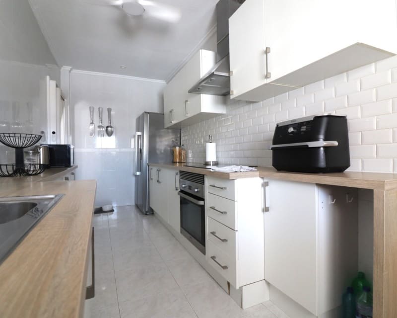 4 bedroom Villa for sale in Benimar with pool garage - € 390,000 (Ref: 10044189)