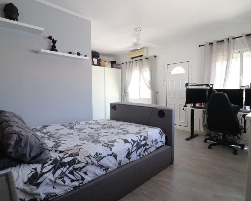 4 bedroom Villa for sale in Benimar with pool garage - € 390,000 (Ref: 10044189)