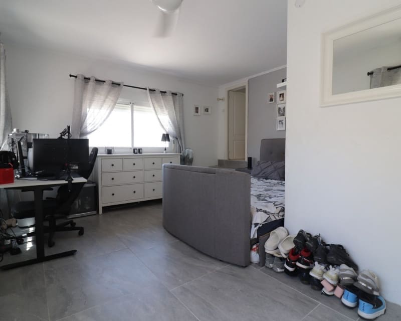 4 bedroom Villa for sale in Benimar with pool garage - € 390,000 (Ref: 10044189)