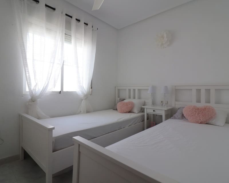 4 bedroom Villa for sale in Benimar with pool garage - € 390,000 (Ref: 10044189)