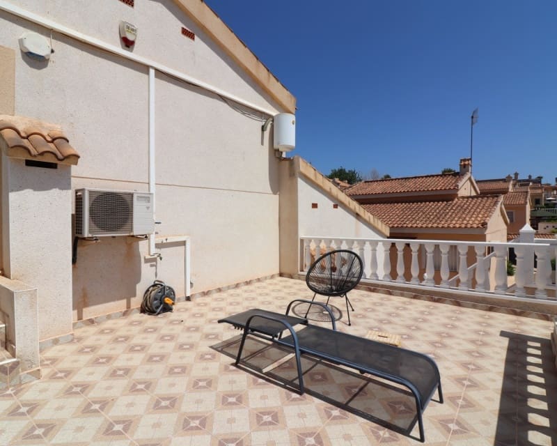 4 bedroom Villa for sale in Benimar with pool garage - € 390,000 (Ref: 10044189)