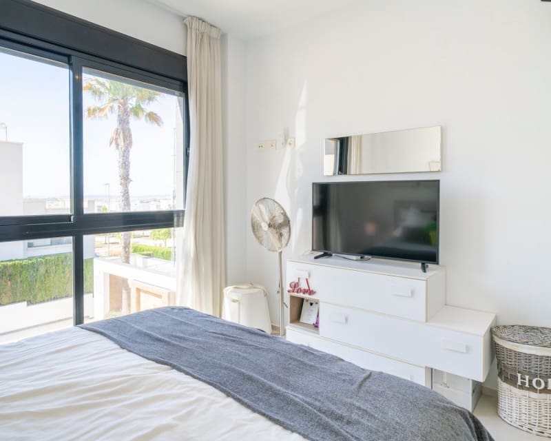 Chalet de 3 habitaciones en Ciudad Quesada en venta con piscina garaje - 399.000 € (Ref: 10044191)