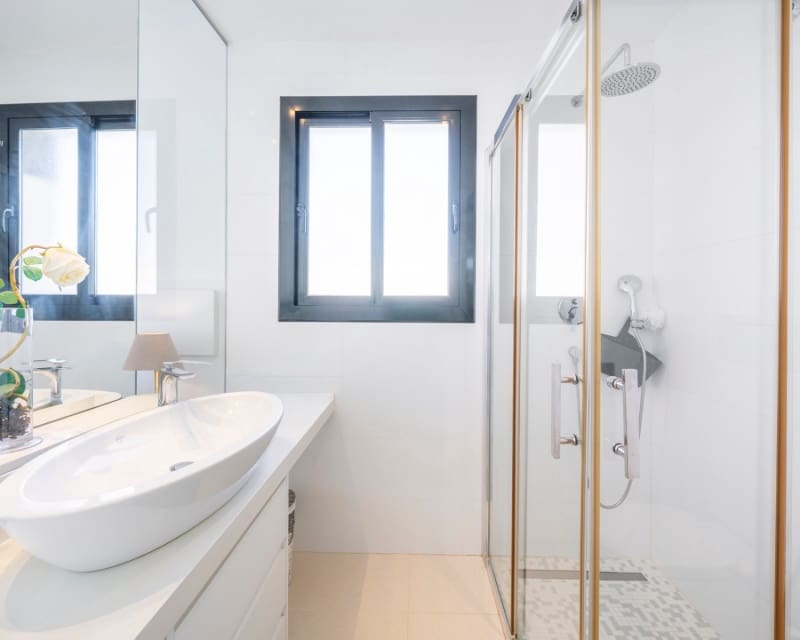 Chalet de 3 habitaciones en Ciudad Quesada en venta con piscina garaje - 399.000 € (Ref: 10044191)