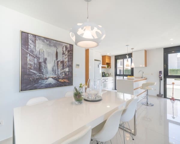 Chalet de 3 habitaciones en Ciudad Quesada, Rojales en venta con piscina garaje - 399.000 € (Ref: 10044191)