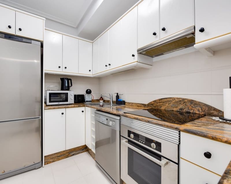 2 sypialnia Apartament na sprzedaż w Playa Flamenca z basenem - 235 000 € (Ref: 10045930)