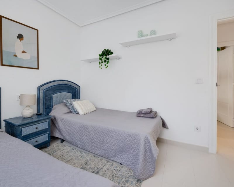 2 sypialnia Apartament na sprzedaż w Playa Flamenca z basenem - 235 000 € (Ref: 10045930)