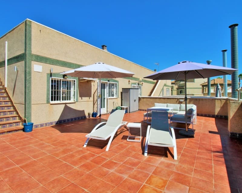 2 bedroom Apartment for sale in Villamartin with pool - € 189,900 (Ref: 10045932)