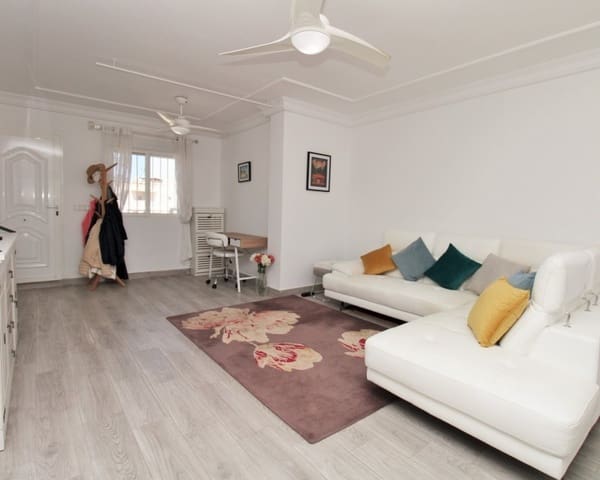2 bedroom Apartment for sale in Villamartin, Orihuela with pool - € 189,900 (Ref: 10045932)