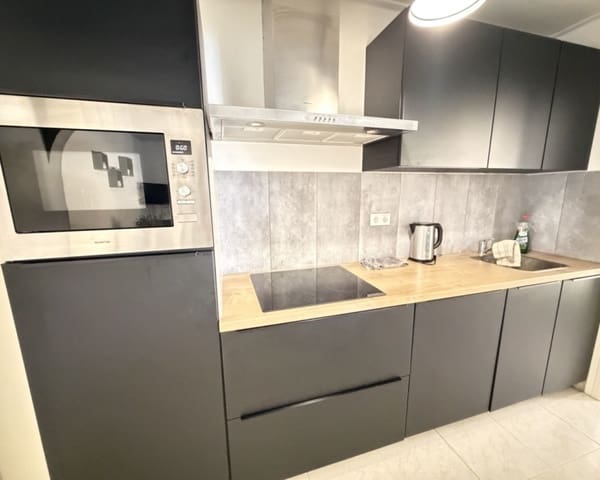 2 slaapkamer Appartement te koop in Villamartin, Orihuela met zwembad - € 159.995 (Ref: 10045935)