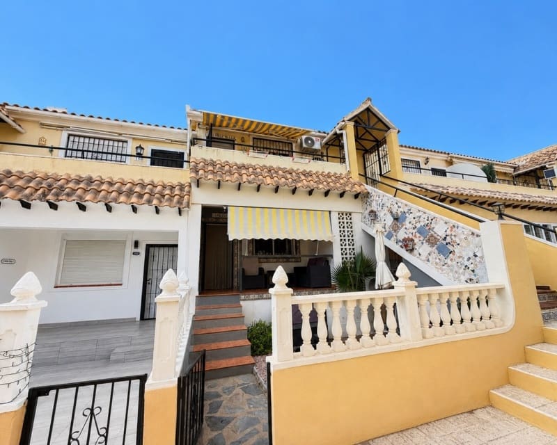 2 slaapkamer Appartement te koop in Villamartin met zwembad - € 159.995 (Ref: 10045935)