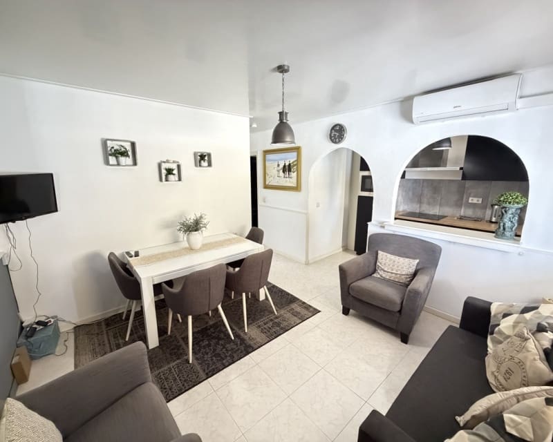2 slaapkamer Appartement te koop in Villamartin met zwembad - € 159.995 (Ref: 10045935)