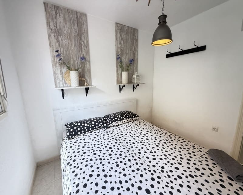 2 slaapkamer Appartement te koop in Villamartin met zwembad - € 159.995 (Ref: 10045935)