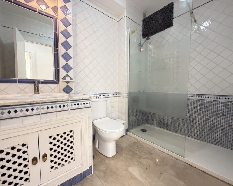 2 soverom Leilighet til salgs i Villamartin med svømmebasseng - € 189 995 (Ref: 10045936)
