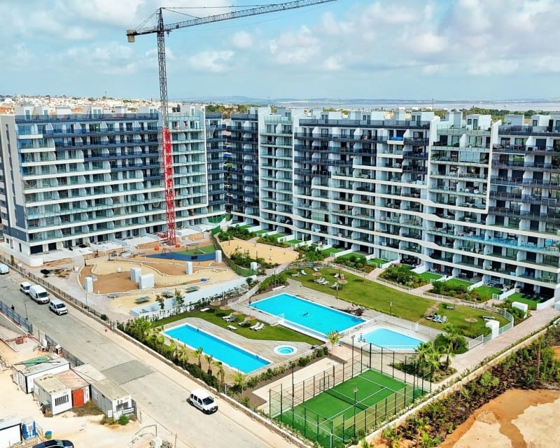 2 chambre Appartement à vendre à Punta Prima avec piscine garage - 359 900 € (Ref: 10045937)