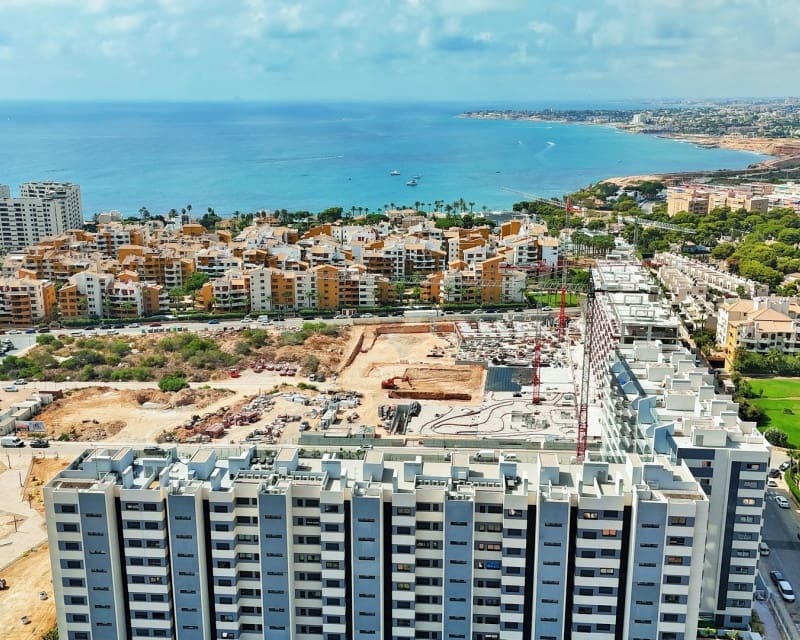 2 chambre Appartement à vendre à Punta Prima avec piscine garage - 359 900 € (Ref: 10045937)