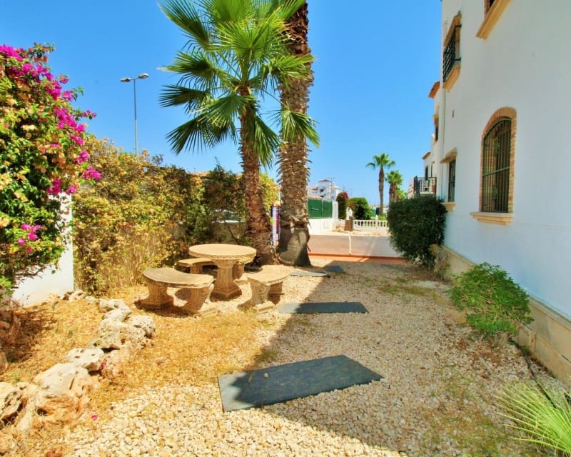 2 bedroom Apartment for sale in Villamartin with pool - € 184,950 (Ref: 10045939)