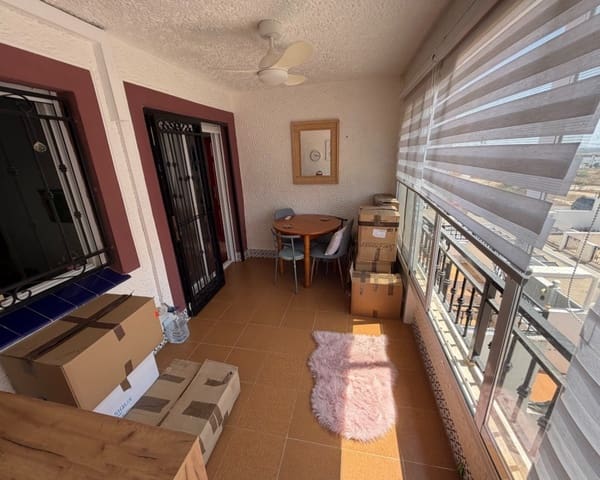 2 makuuhuone Huoneisto myytävänä paikassa Los Montesinos mukana uima-altaan - 127 000 € (Ref: 10045940)