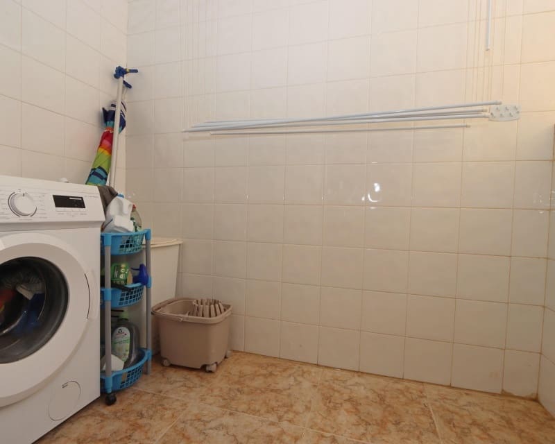 2 sovrum Lägenhet till salu i Orihuela Costa med pool - 149 000 € (Ref: 10045945)