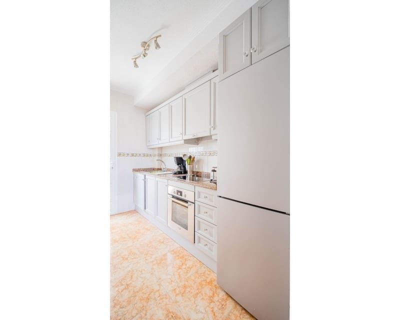2 sovrum Lägenhet till salu i Orihuela Costa med pool - 174 900 € (Ref: 10045947)