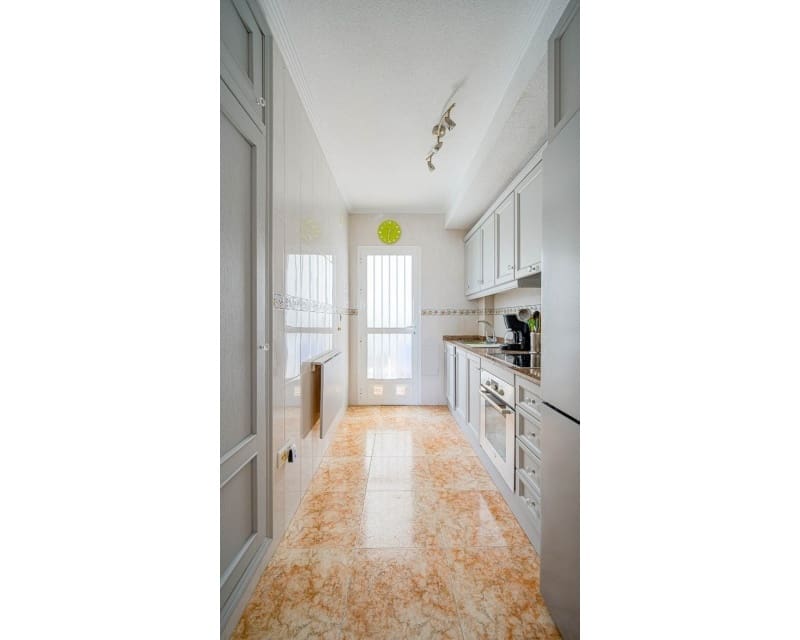 2 sovrum Lägenhet till salu i Orihuela Costa med pool - 174 900 € (Ref: 10045947)