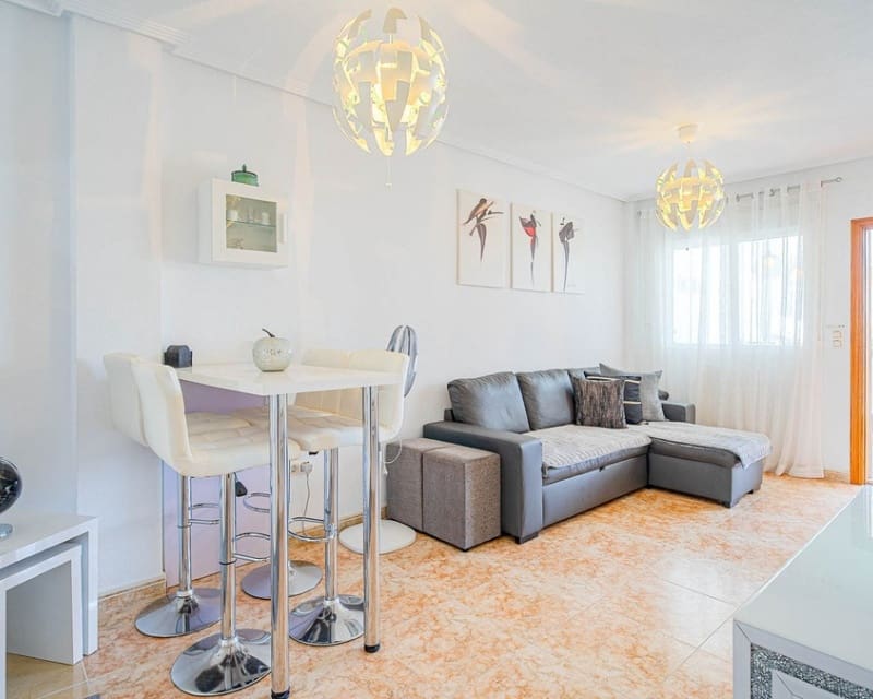2 sovrum Lägenhet till salu i Orihuela Costa med pool - 174 900 € (Ref: 10045947)