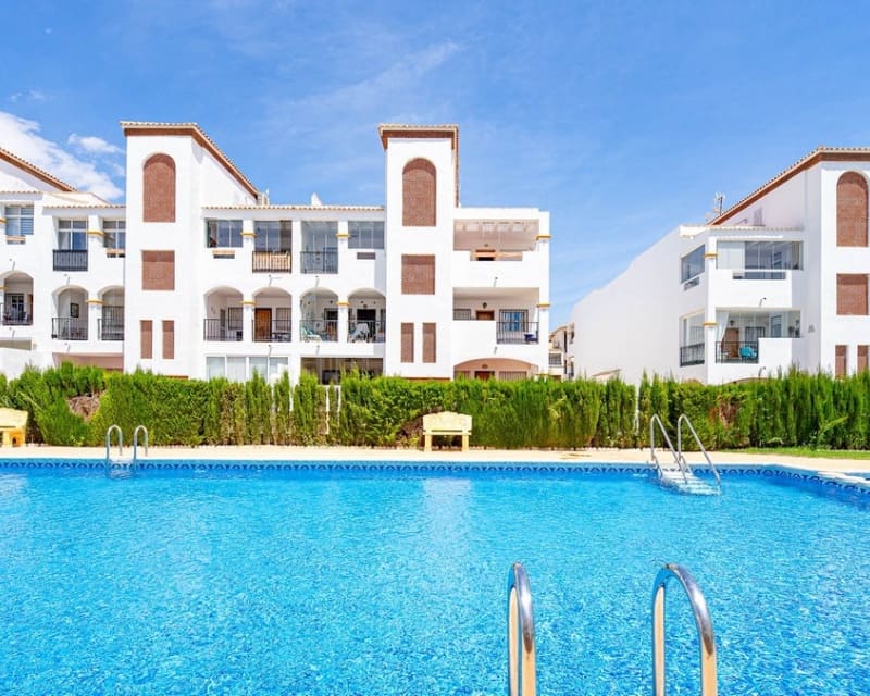2 sovrum Lägenhet till salu i Orihuela Costa med pool - 174 900 € (Ref: 10045947)
