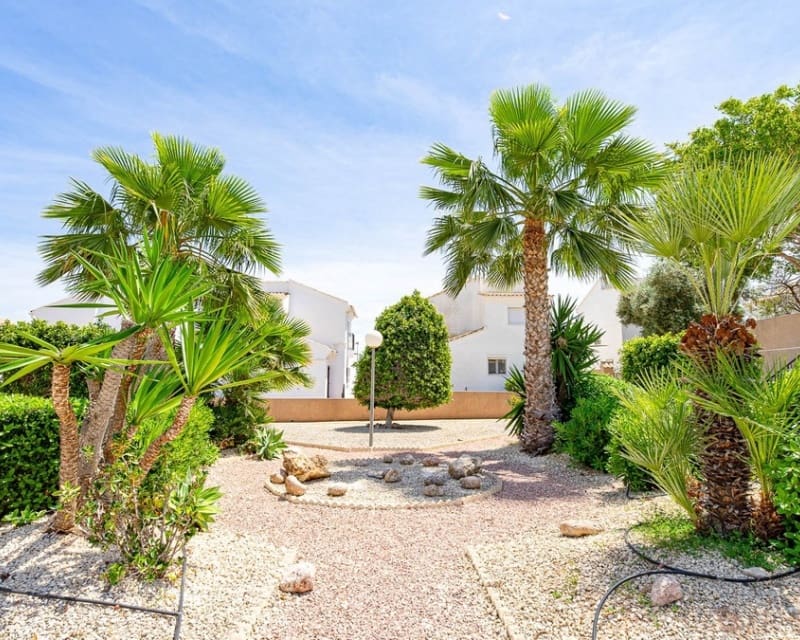 2 sovrum Lägenhet till salu i Orihuela Costa med pool - 174 900 € (Ref: 10045947)